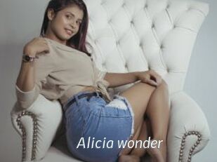 Alicia_wonder