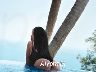 AlyonaM