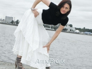 AnnaBronx