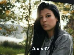 AnnieW