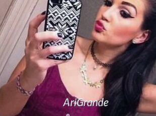 AriGrande