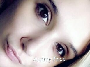Audrey_Foxx