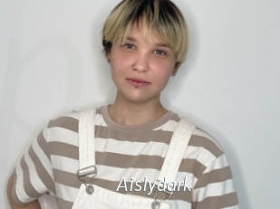 Aislydark