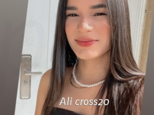 Ali_cross20