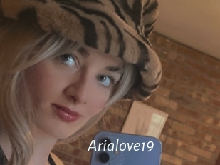 Arialove19