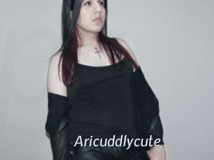 Aricuddlycute