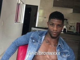 Arielbronwxxx
