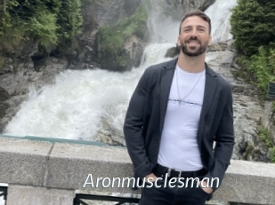 Aronmusclesman