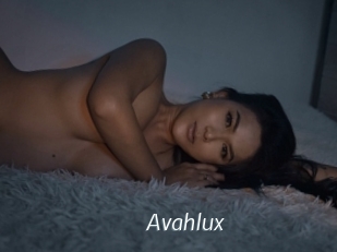 avahlux Porn Star
