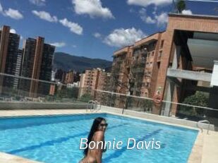 Bonnie_Davis