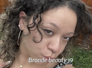 bronde_beauty39 Porn Star