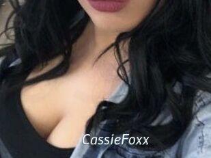 Cassie_Foxx