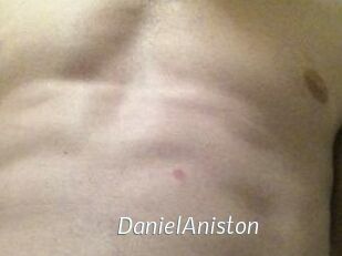 Daniel_Aniston