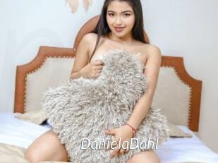 DanielaDahl
