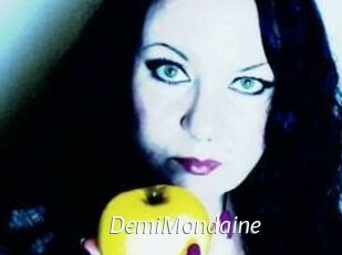 DemiMondaine_