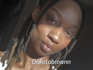 Dakotabrownn