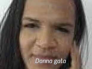 Danna_gata