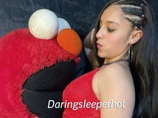 Daringsleeperhot