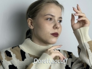 Dorettaacuff