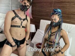 Ebony_clyde