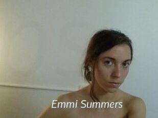 Emmi_Summers