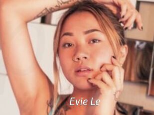 Evie_Le