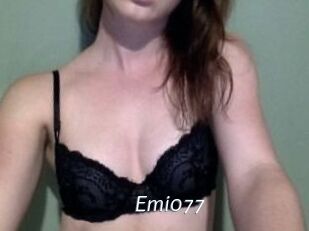 Emi077