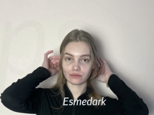 Esmedark