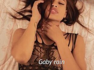 Gaby_rain