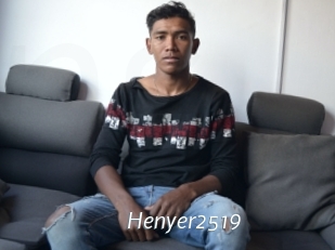 Henyer2519