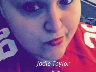 Jodie_Taylor
