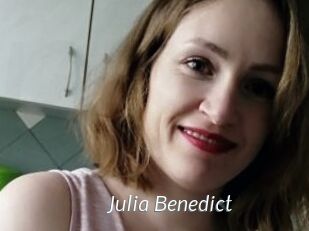 Julia_Benedict
