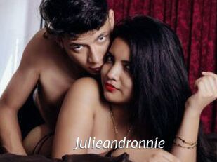 Julieandronnie