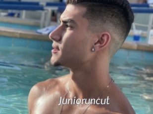 Junioruncut