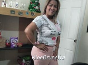 KloeBrunette