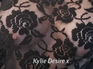Kylie_Desire_x