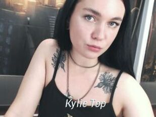 Kylie_Top