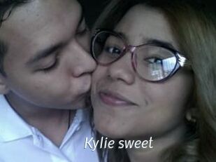 Kylie_sweet