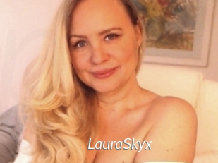 LauraSkyx