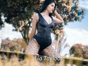 Lia_Tayloor
