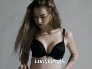Luna_Lovelle