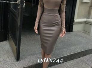 LyNN244