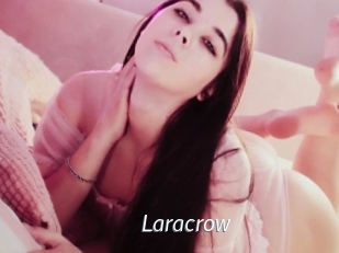 Laracrow