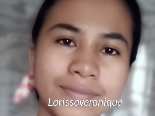 Larissaveronique