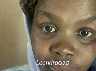 Leandra070