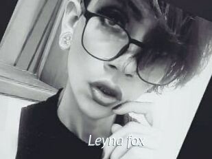Leyna_fox