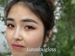 Lunadouglass
