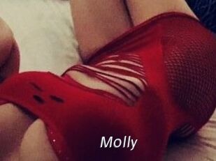 M0lly