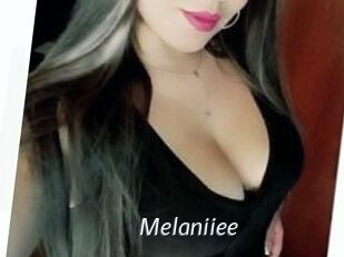 Melaniiee