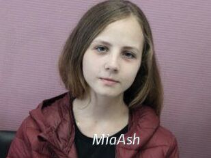 MiaAsh